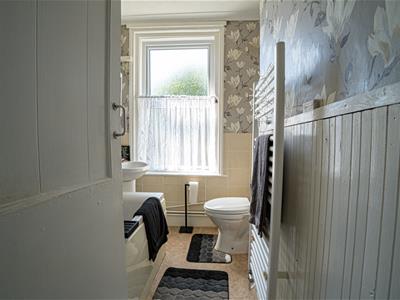 Picture 19